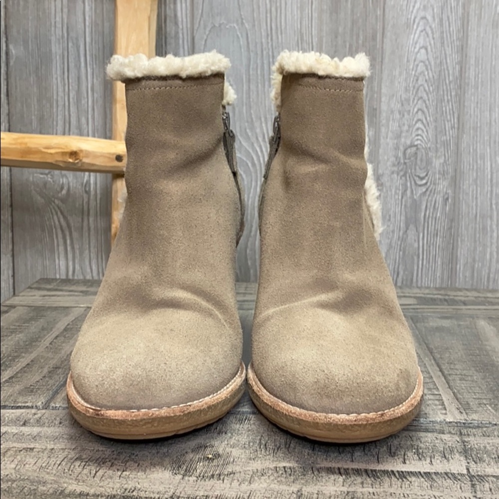 Cole Haan Michelle‎ Faux Fur Lined Suede Booties 11M - Picture 3 of 8